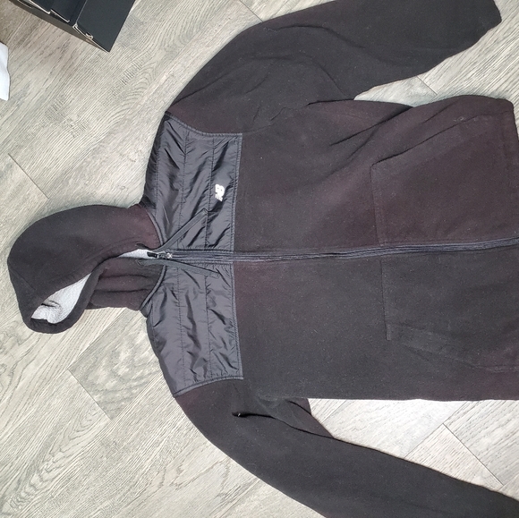 New Balance Fleece Jacket - Picture 2 of 3